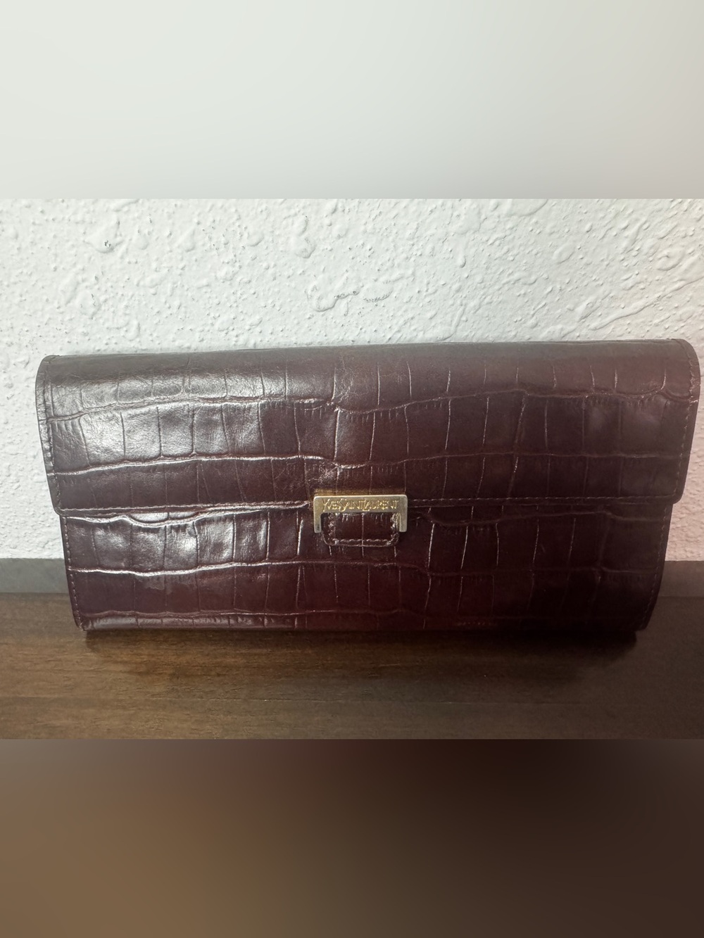 Yves Saint Laurent Brown Croc-Embossed Leather Kiss-Lock wallet
